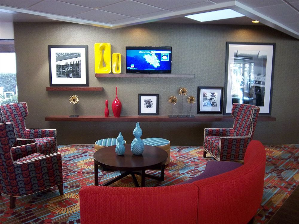 Hampton Daytona Speedway-airport