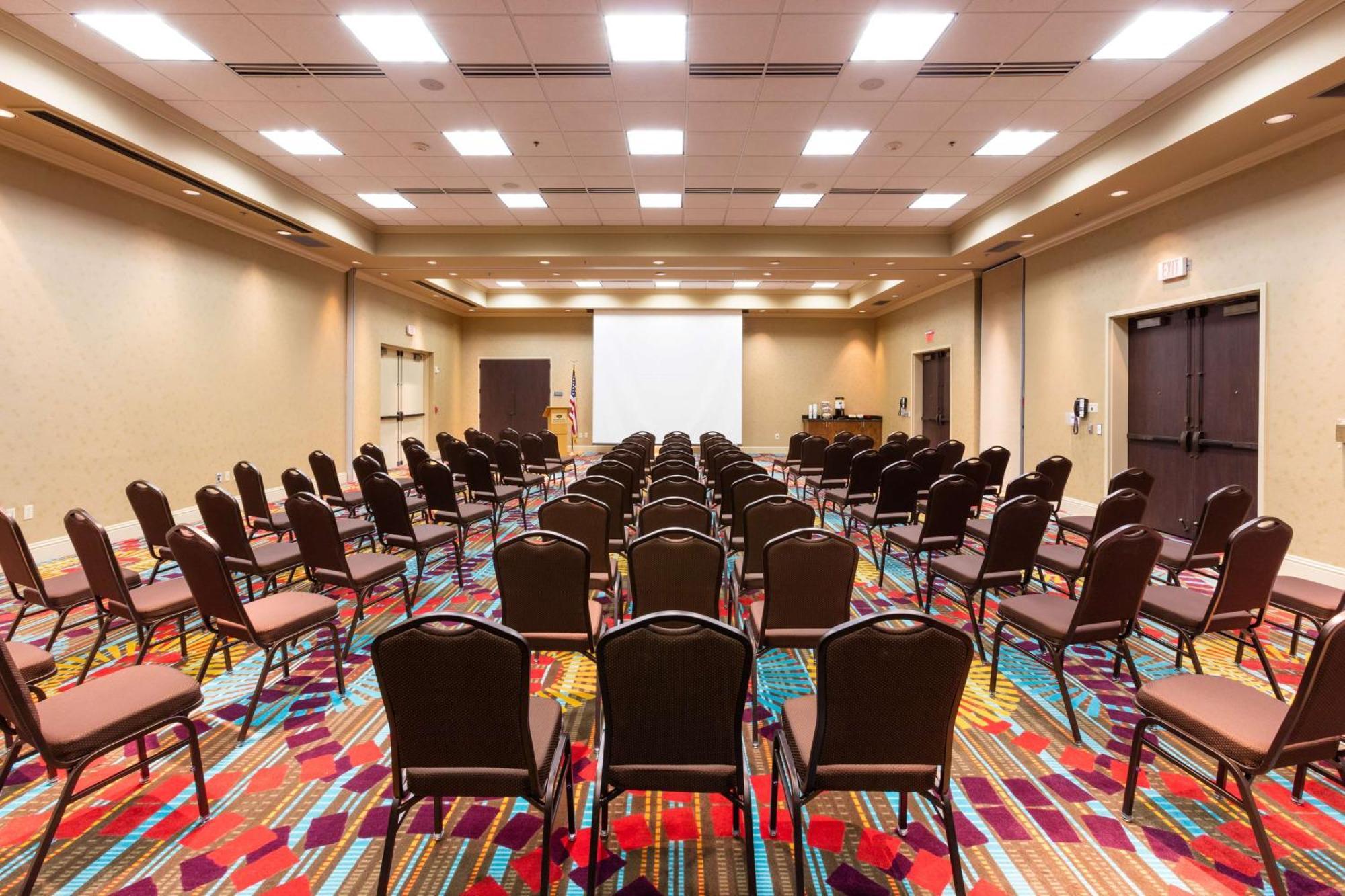 Hampton Daytona Speedway-airport Hotel